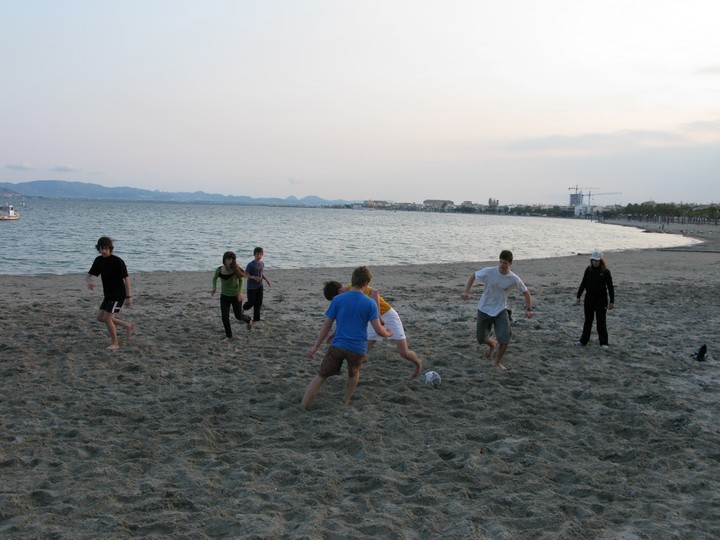 jalgpallilahing Mar Menori rannaliival